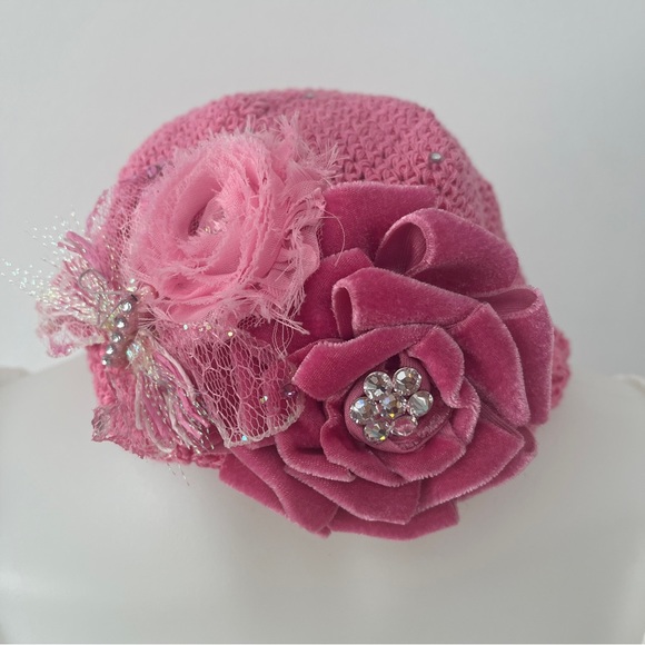 Baby’s in Bloom by Angelique Knit Pink Hat - Picture 1 of 6